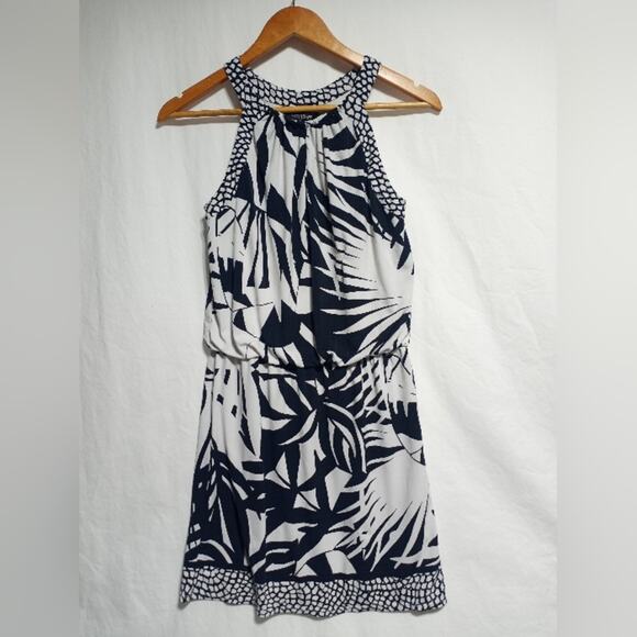 White House Black Market Dresses & Skirts - White House Black Market Abstract Halter Dress Size XS Resortwear